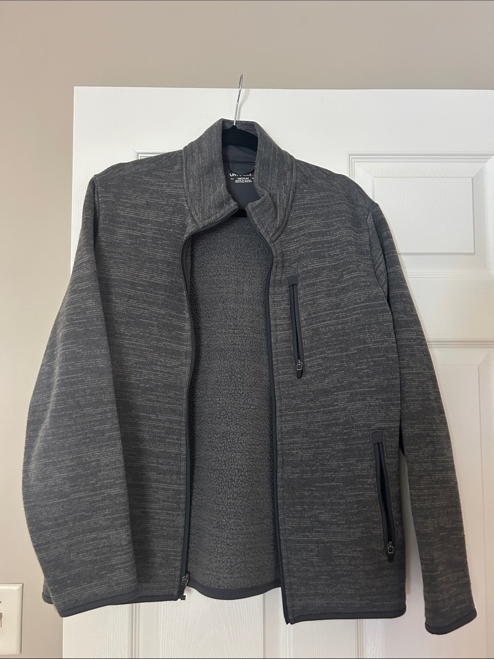 UNTUCKit Black Interior Label Tee